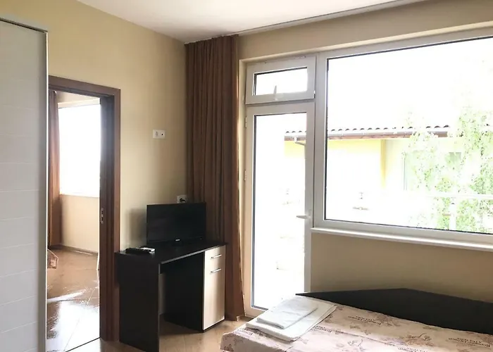 анна 4* סבטי ולאס