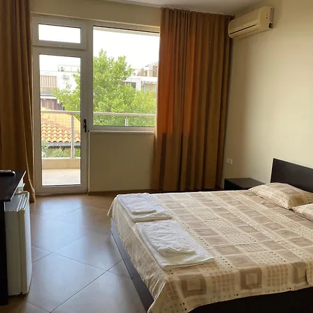 анна 招待所 圣弗拉斯